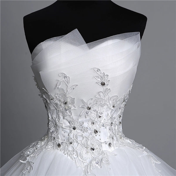 Kera - Vintage White Gown