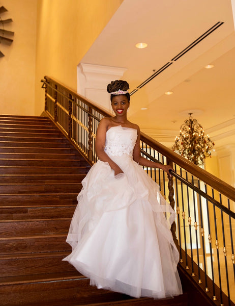 Kera - Vintage White Gown